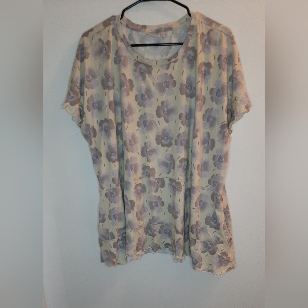 Lori Goldstein Short Sleeve Top